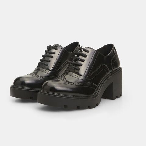 Zapatos con cordones estilo brogue para mujer Bata Red Label con tacón ancho, Negro Zapatos con cordones estilo brogue para mujer Bata Red Label con tacón ancho, Negro
